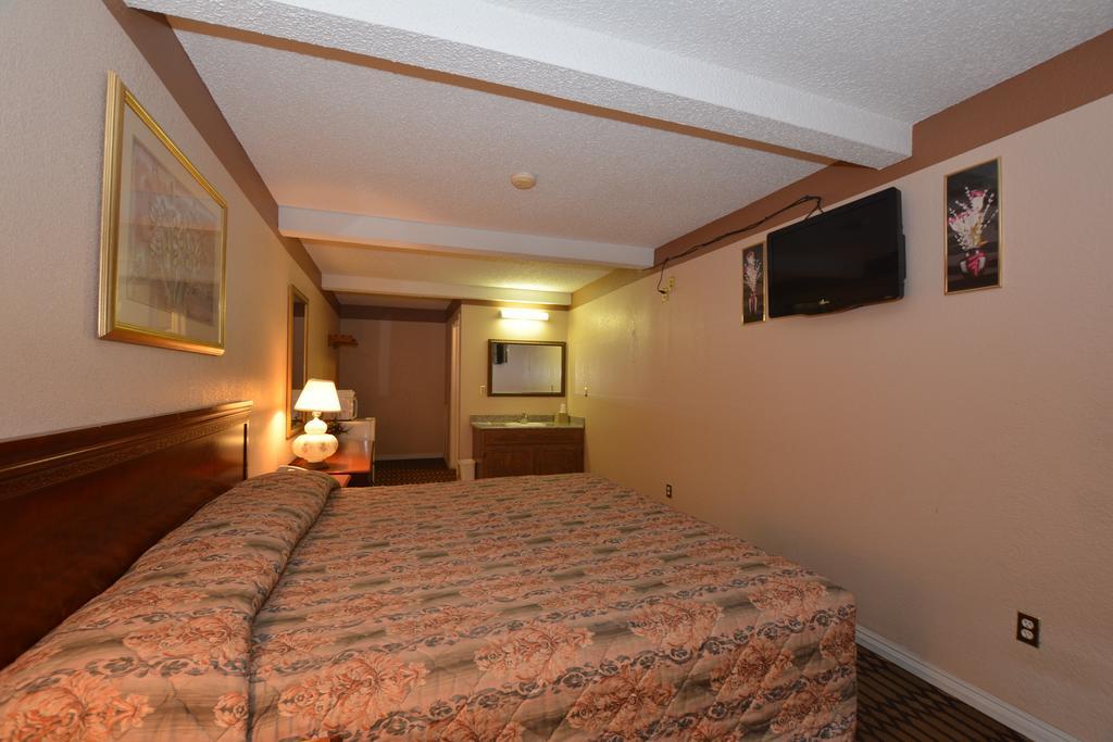 Newcastle Motel Buitenkant foto